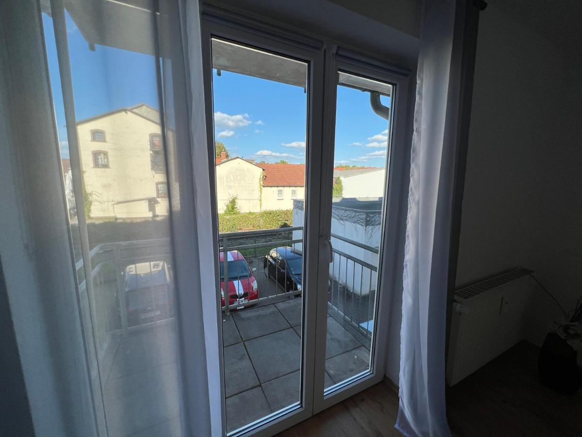 Apartment Immostay #2 -moderne Mit Zwei Balkonen, Wlan & Parkmoeglichkeit
