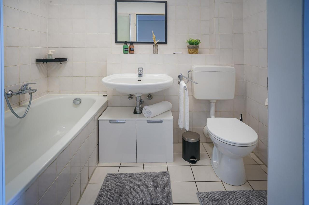Immostay #2 -moderne Mit Zwei Balkonen, Wlan & Parkmoeglichkeit Apartment Stuhr